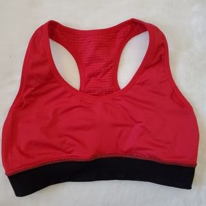 FINAL PRICE! $7 🌟BCBGenetion Spors Bra Size L